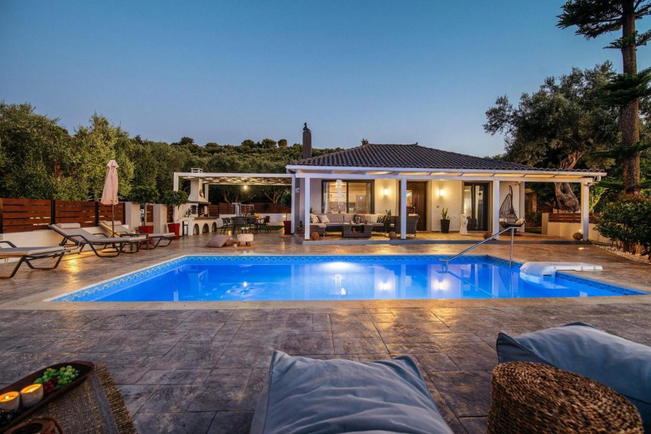 Villa Venia - Cozy Escape With Scenic Sew View, By Zantewize Tragaki Exterior foto